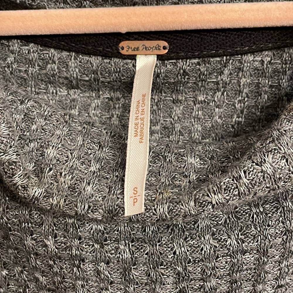 Free People Top - Picture 3 of 4